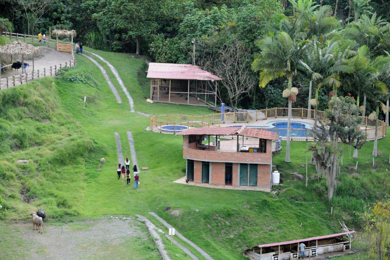 Hacienda Charrascal Coffe Farm Apartman Manizales Kültér fotó