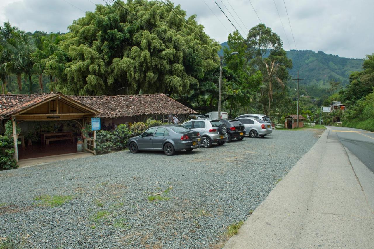 Hacienda Charrascal Coffe Farm Apartman Manizales Kültér fotó